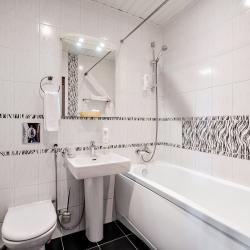 Номер стандарт комфорт №1 с 1 двуспальной кроватью