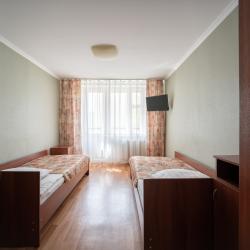 Номер эконом стандарт с 2 односпальными кроватями