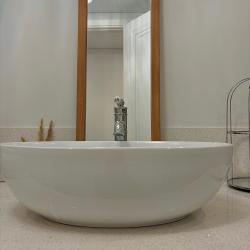 Фото Апартаменты на улице Сурикова 1