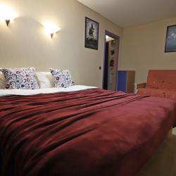 Фото Апартаменты Урал на улице Российская