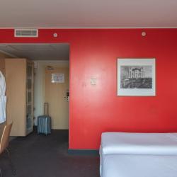 Cosmos Astrakhan (Космос Астрахань, бывш. Парк Инн) — bd2191be509a96f482474f40f9a193aa