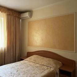 2-местный номер эконом стандарт с 1 двуспальной кроватью