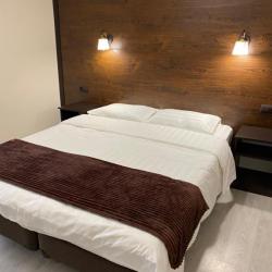 Фото Отель Малибу