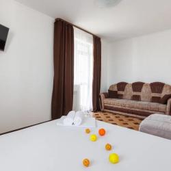 Фото Апартаменты на улице Ленина 81