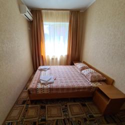 Комната стандарт с 1 двуспальной кроватью