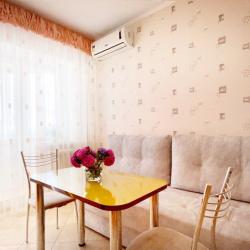 Фото Апартаменты на улице Революционная 130