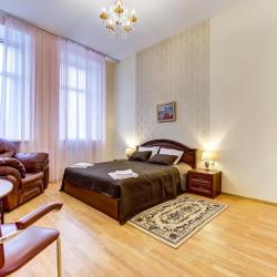 Комната улучшенная с 1 двуспальной кроватью