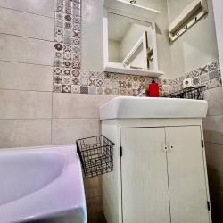 4-местные апартаменты студия Геологоразведчиков 44А