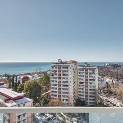 Фото Отель ЖИВИТЕ У МОРЯ! Шикарная трехкомнатная квартира в премиальном ЖК .Панорамный вид на море и горы (парковка, Wi-Fi)