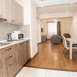 Фото Отель D&H Apartments (Ди энд Эйч)