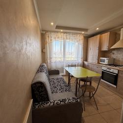 Фото Апартаменты на улице Вокзальная 77