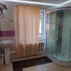 4-местный коттедж делюкс