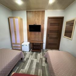 Комната эконом с 2 односпальными кроватями (мансарда)