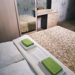 Номер стандарт с 1 двуспальной кроватью (с завтраком)