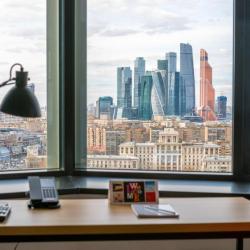 Номер полулюкс с видом на Москва Сити
