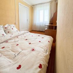 Фото Апартаменты на улице Геологическая