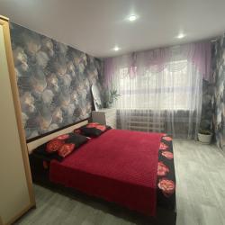 Фото Апартаменты на улице Кижеватова 15
