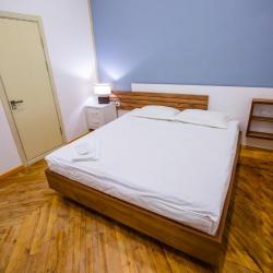Номер стандарт с 1 двуспальной кроватью