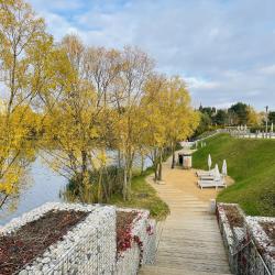 Фото Апартаменты на улице Липовой рощи 4