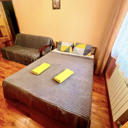 Фото Апартаменты на Островского 1