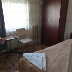 Номер стандарт с 2 односпальными кроватями (мансарда)