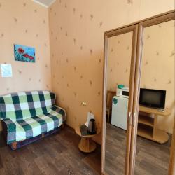 3-местный номер стандарт улучшенный с 2 односпальными кроватями