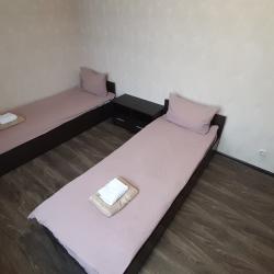 Номер эконом с 2 односпальными кроватями/ 9 (общие удобства)