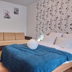 Фото Апартаменты на Саратовском шоссе, 81