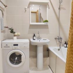 Фото Апартаменты на улице Солнечная 82 корпус 1