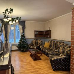 Фото Отель Коттедж в микрорайоне Чистые Пруды