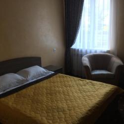 Номер стандарт семейный с 1 двуспальной кроватью