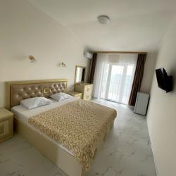 Номер улучшенный с 1 двуспальной кроватью