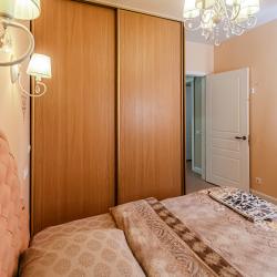 Фото Апартаменты на улице Лукачева 4