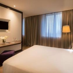 Фото Отель DoubleTree by Hilton Yerevan City Centre (Даблтри Хилтон Сити Центр)