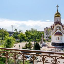 Фото V hotel & Rooftop lounge (В отель)