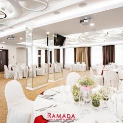Фото Отель Ramada Hotel & Suites by Wyndham Novosibirsk Zhukovka (Рамада )