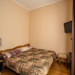 Комната стандарт с 1 двуспальной кроватью