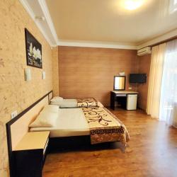 Комната комфорт с 1 двуспальной кроватью