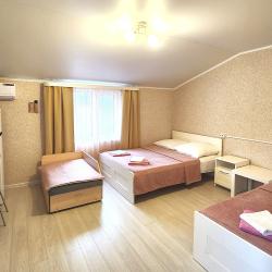 Фото Отель Семья