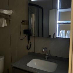 Holiday hotel (Холидей Хотел) — c051f52e1f7c261943d68bd502ed0c29