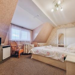 Комната стандарт с 1 двуспальной кроватью