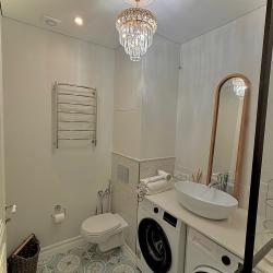 Фото Апартаменты на улице Сурикова 1