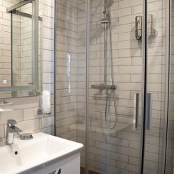 Номер люкс премиум с 1 двуспальной кроватью