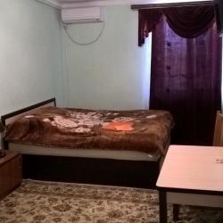 2-местный номер стандарт с 1 двуспальной кроватью