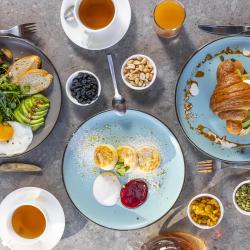 Фото Отель Akjola Hotel (Акжола)