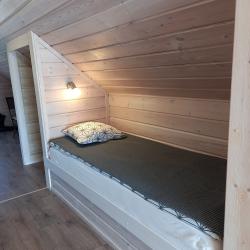 Фото Апартаменты мансарда на улице Бондарева 58а