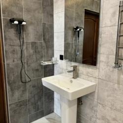 Апартаменты улучшенные с 1 двуспальной кроватью