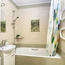 Фото Отель Relax Apart (Релакс Апарт) на улице Энгельса