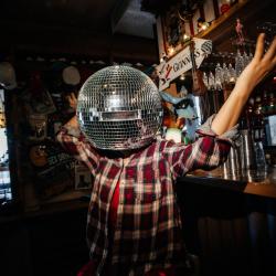 Фото BoogelWoogel Bar&Hotel Rosa Khutor (БугельВугель Бар&Отель Роза Хутор)