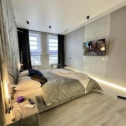 Фото Апартаменты Housevip на улице Павла Буравцева